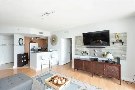 7910 Harbor Island Drive North Bay Village FL 33141