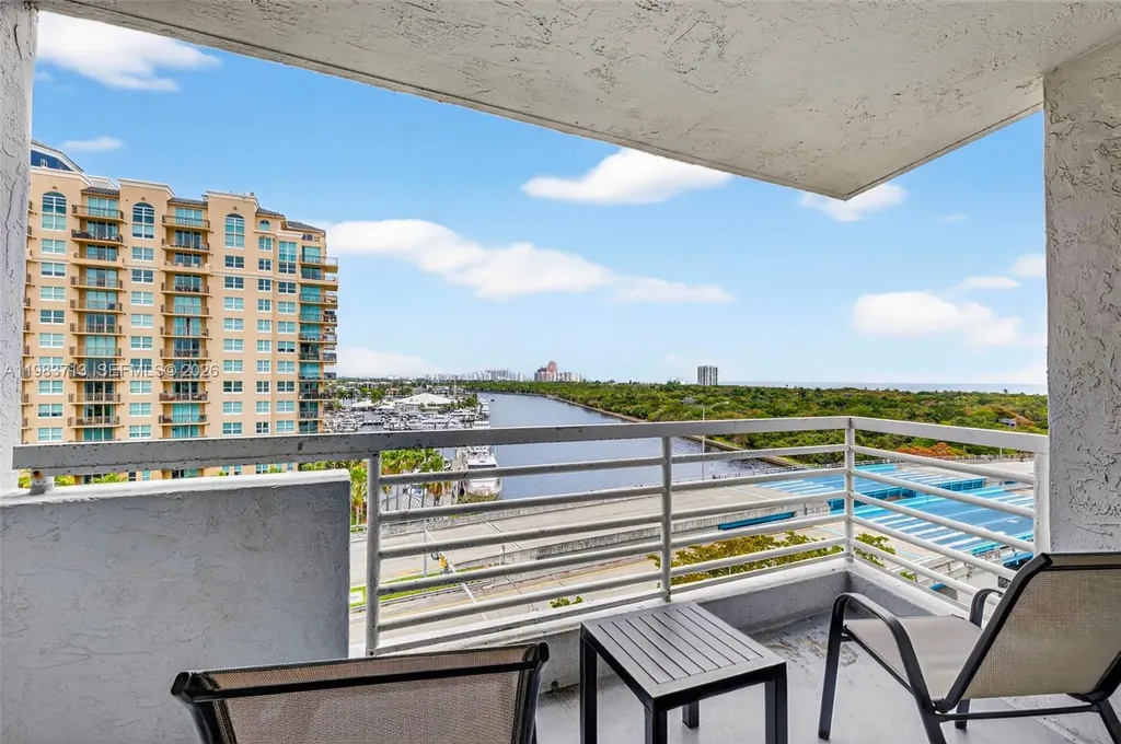 2670 E Sunrise Boulevard Fort Lauderdale FL 33304