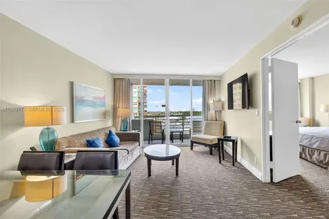 2670 E Sunrise Boulevard Fort Lauderdale FL 33304