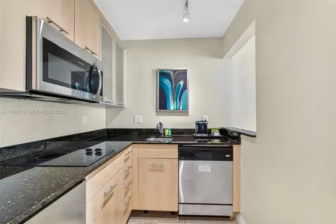 2670 E Sunrise Boulevard Fort Lauderdale FL 33304