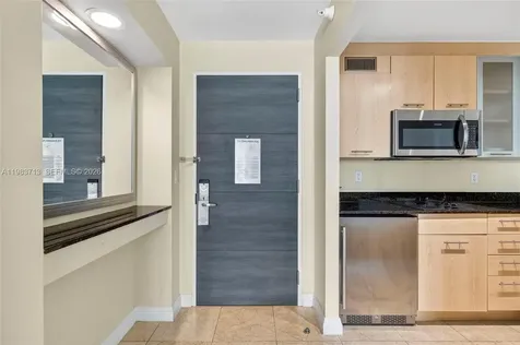 2670 E Sunrise Boulevard Fort Lauderdale FL 33304
