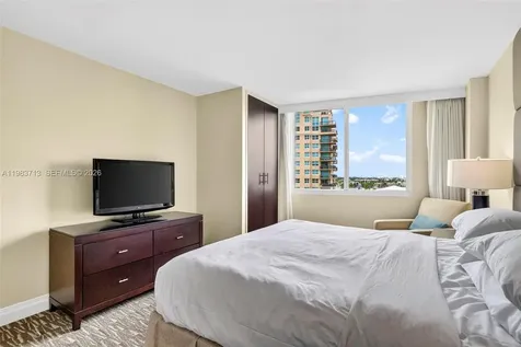 2670 E Sunrise Boulevard Fort Lauderdale FL 33304