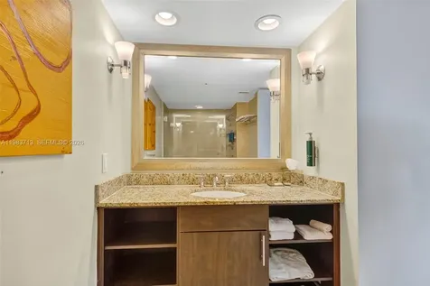 2670 E Sunrise Boulevard Fort Lauderdale FL 33304