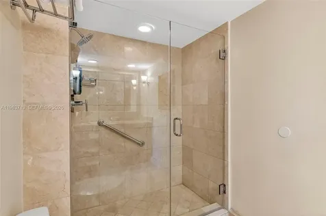 2670 E Sunrise Boulevard Fort Lauderdale FL 33304