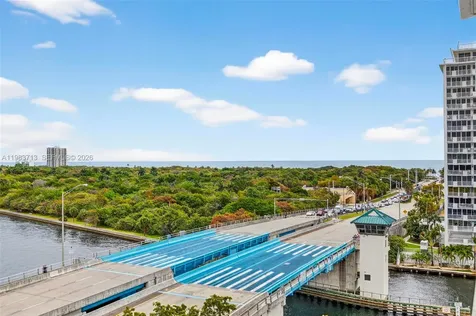2670 E Sunrise Boulevard Fort Lauderdale FL 33304