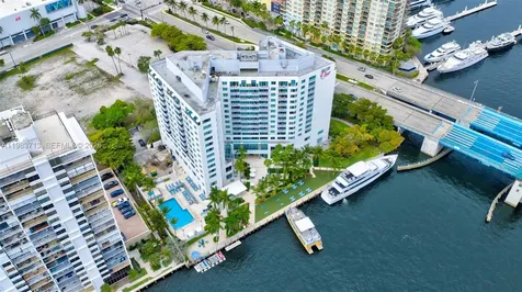 2670 E Sunrise Boulevard Fort Lauderdale FL 33304