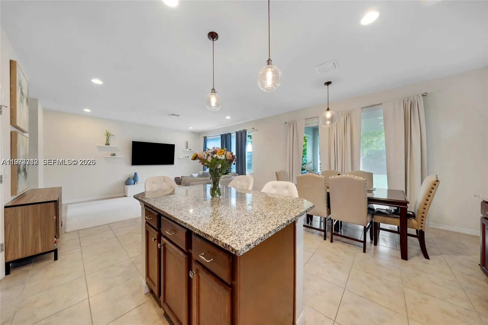 932 Banyan Drive Hollywood FL 33021