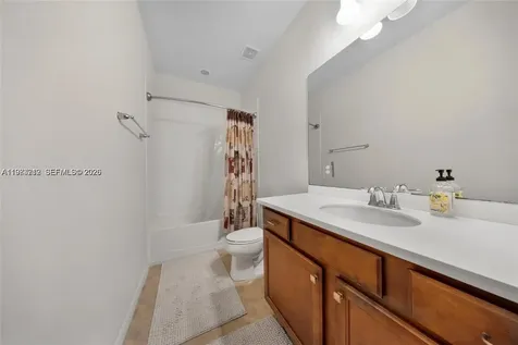 932 Banyan Drive Hollywood FL 33021