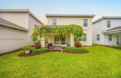 932 Banyan Drive Hollywood FL 33021