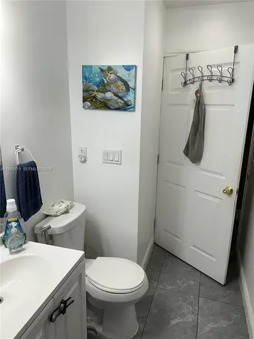 700 SW 28th Terrace Fort Lauderdale FL 33312