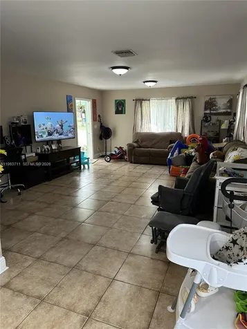 700 SW 28th Terrace Fort Lauderdale FL 33312
