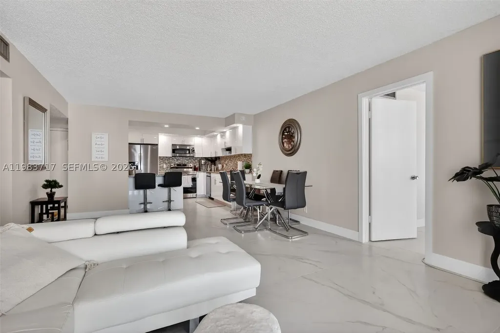1410 S Ocean Drive Hollywood FL 33019