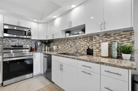1410 S Ocean Drive Hollywood FL 33019