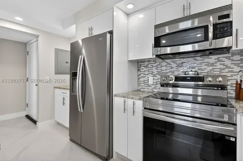 1410 S Ocean Drive Hollywood FL 33019
