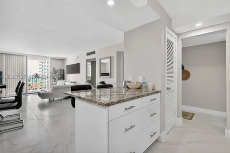 1410 S Ocean Drive Hollywood FL 33019