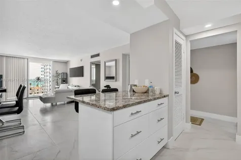 1410 S Ocean Drive Hollywood FL 33019