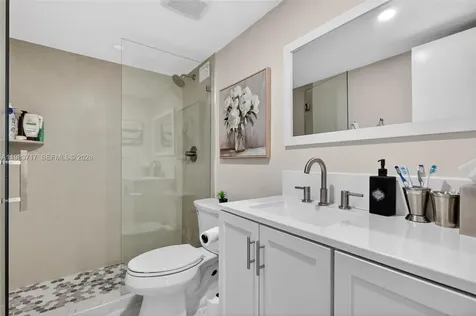 1410 S Ocean Drive Hollywood FL 33019