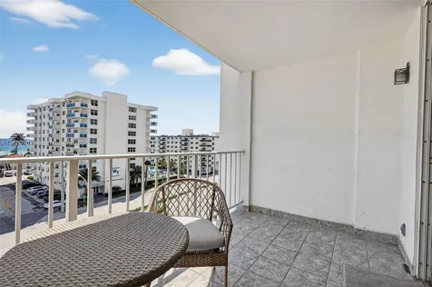 1410 S Ocean Drive Hollywood FL 33019