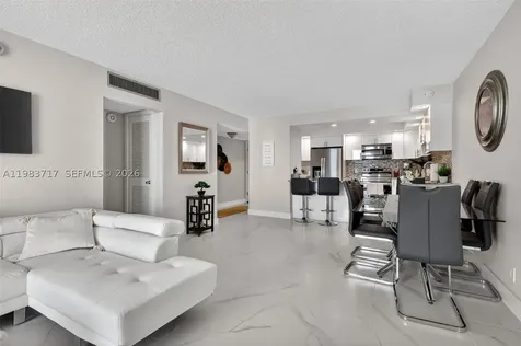 1410 S Ocean Drive Hollywood FL 33019