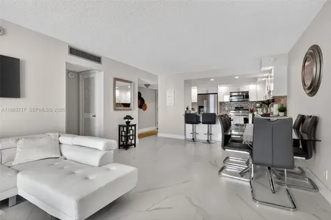 1410 S Ocean Drive Hollywood FL 33019