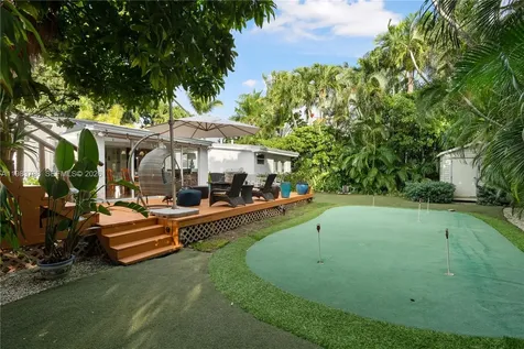 310 Greenwood Drive Key Biscayne FL 33149
