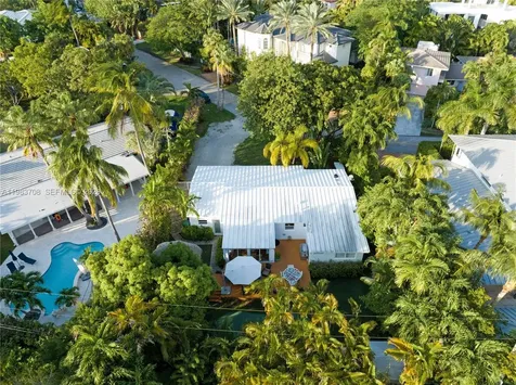 310 Greenwood Drive Key Biscayne FL 33149