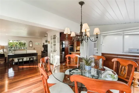 310 Greenwood Drive Key Biscayne FL 33149