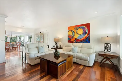 310 Greenwood Drive Key Biscayne FL 33149