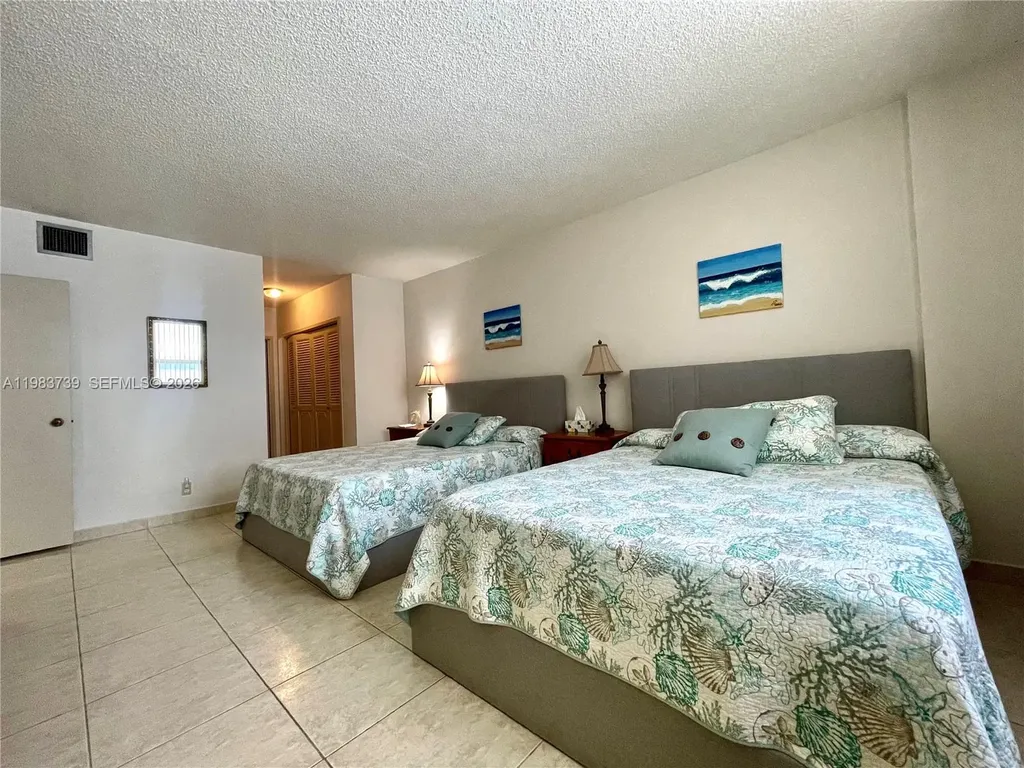 3725 S Ocean Drive Hollywood FL 33019