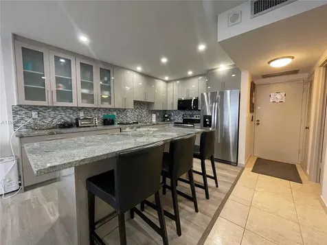 3725 S Ocean Drive Hollywood FL 33019