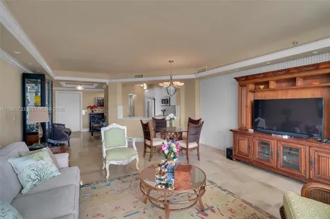 9751 E Bay Harbor Drive Bay Harbor Islands FL 33154