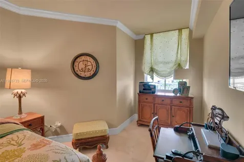 9751 E Bay Harbor Drive Bay Harbor Islands FL 33154