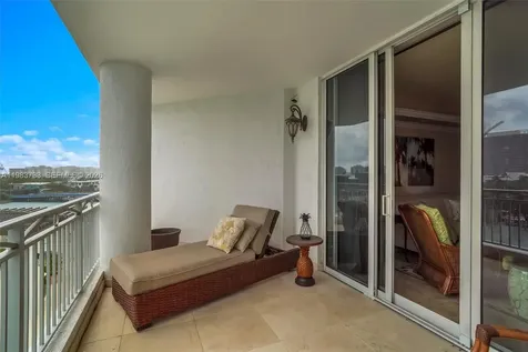 9751 E Bay Harbor Drive Bay Harbor Islands FL 33154