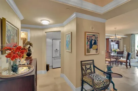 9751 E Bay Harbor Drive Bay Harbor Islands FL 33154