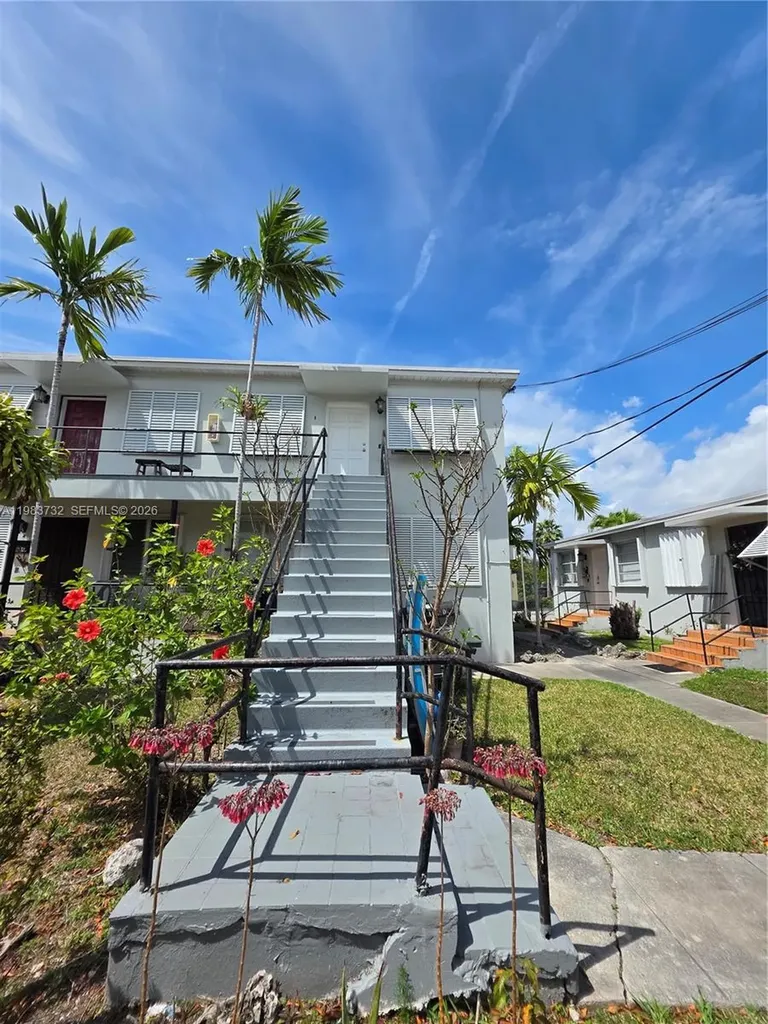 57 Esplanade Drive Miami Springs FL 33166
