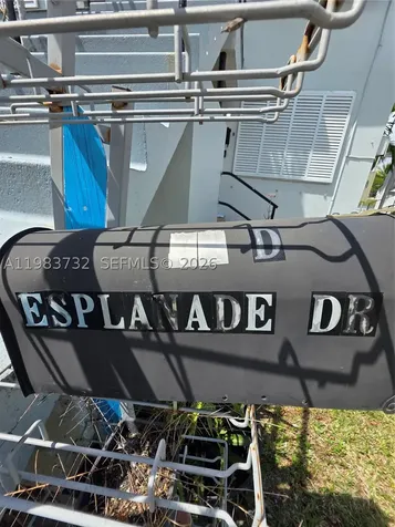 71 Esplanade Drive Miami Springs FL 33166