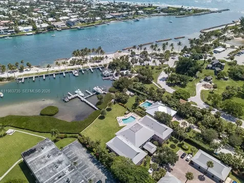 851 Saturn Street Jupiter FL 33477