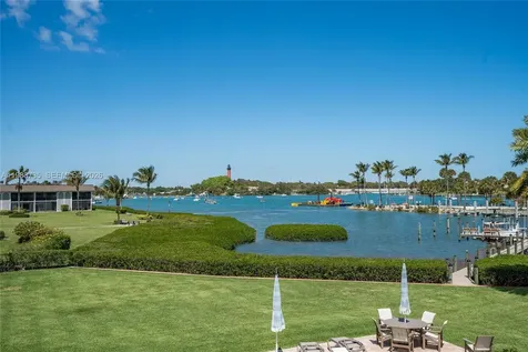 851 Saturn Street Jupiter FL 33477
