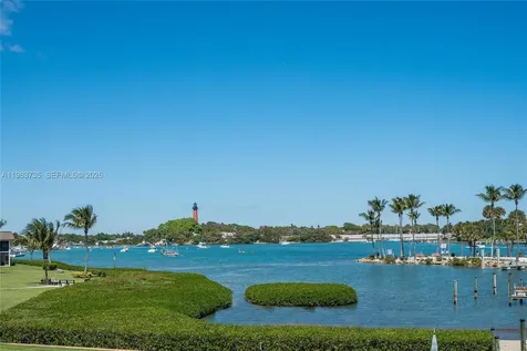 851 Saturn Street Jupiter FL 33477