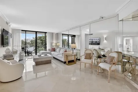 2800 Island Boulevard Aventura FL 33160