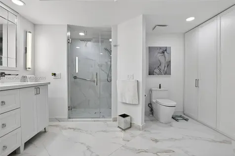 2800 Island Boulevard Aventura FL 33160