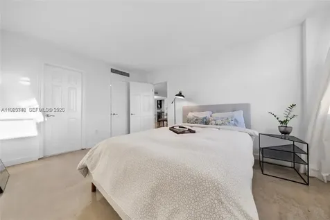 1020 Meridian Avenue Miami Beach FL 33139