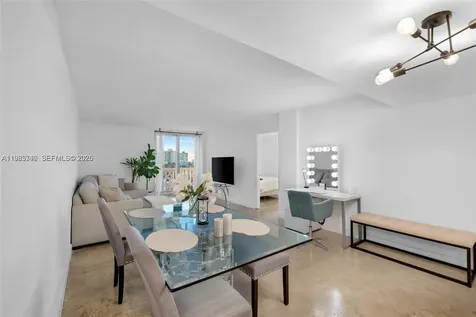 1020 Meridian Avenue Miami Beach FL 33139