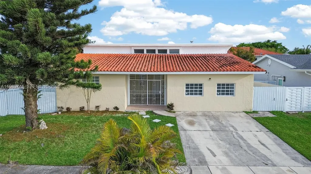 9000 SW 202nd Terrace Cutler Bay FL 33189