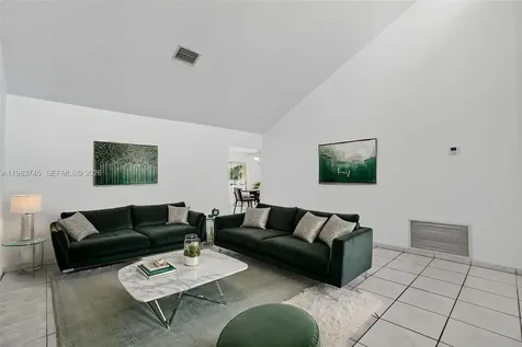 9000 SW 202nd Terrace Cutler Bay FL 33189