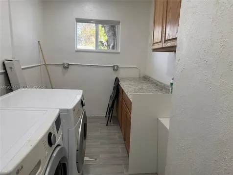 3920 Charles Terrace Miami FL 33133
