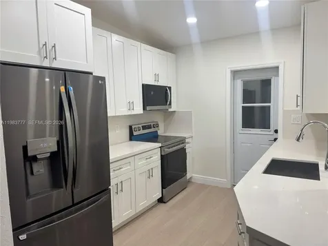 3920 Charles Terrace Miami FL 33133