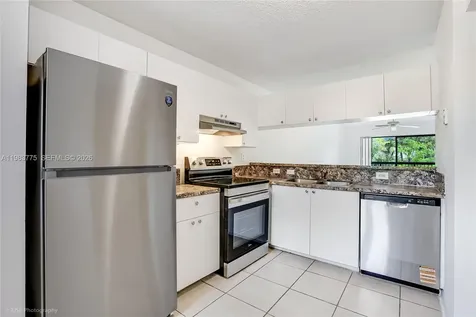9992 Nob Hill Place Sunrise FL 33351