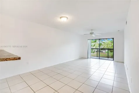 9992 Nob Hill Place Sunrise FL 33351