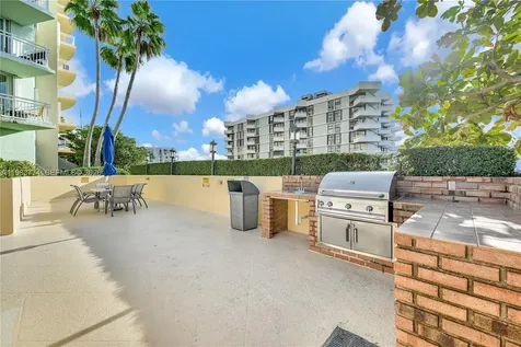 2475 Brickell Avenue Miami FL 33129